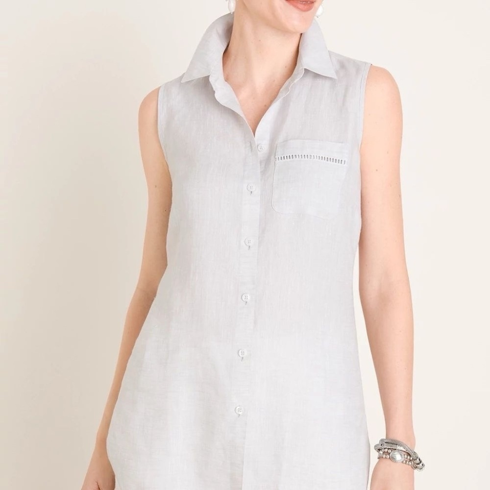 Chico's Sleeveless Button Down No Iron Tank w/Pocket Dove Gray